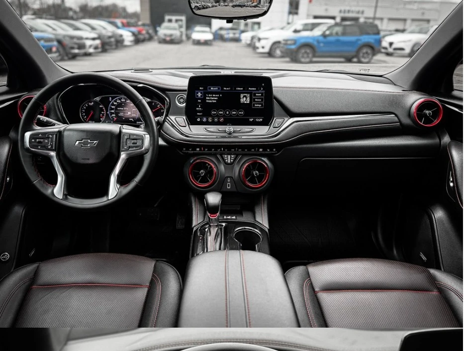 2025 Chevrolet Blazer - Image 8 of 9