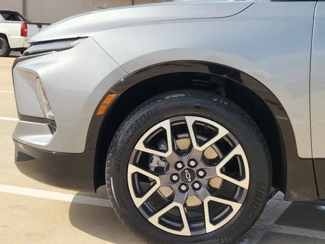 2025 Chevrolet Blazer - Image 7 of 20
