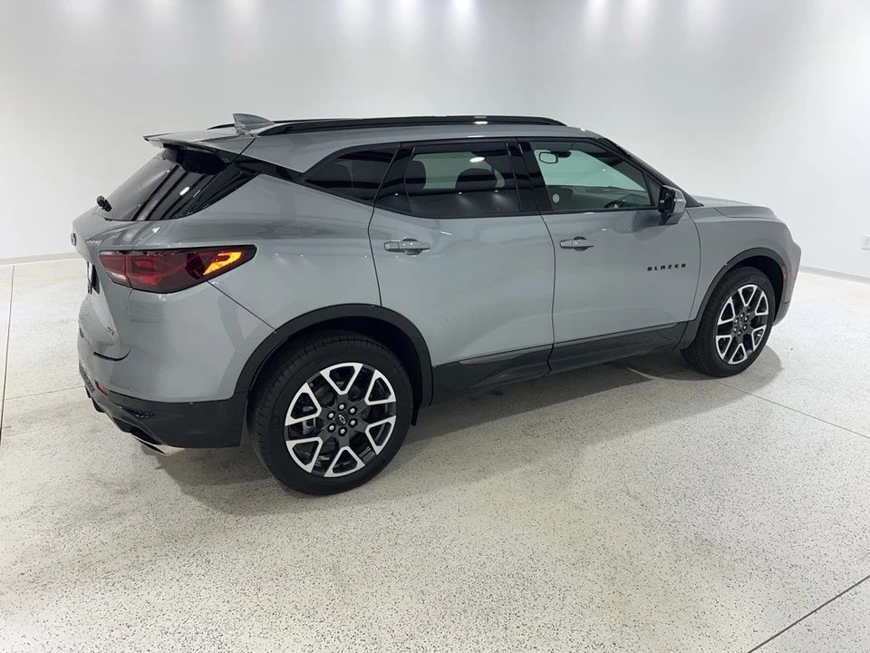 2025 Chevrolet Blazer - Image 5 of 21