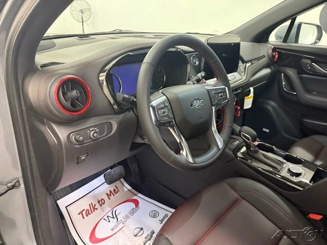 2025 Chevrolet Blazer - Image 12 of 21