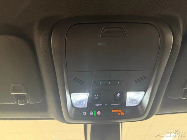 2025 Chevrolet Blazer - Image 21 of 21