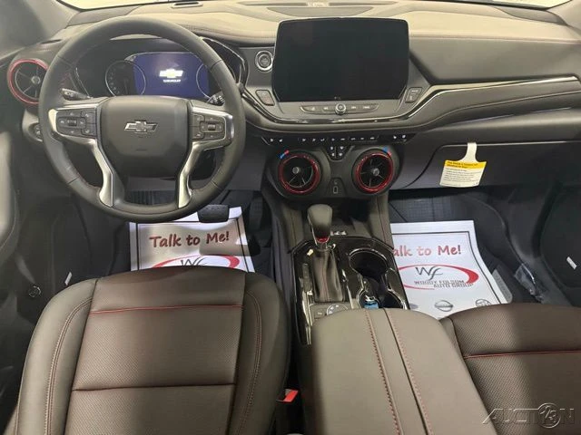 2025 Chevrolet Blazer - Image 19 of 21