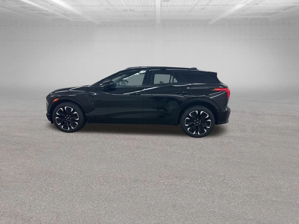 2025 Chevrolet Blazer - Image 8 of 12