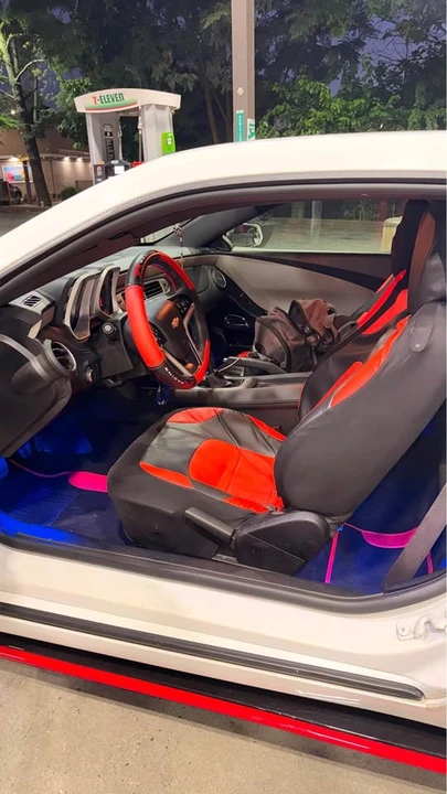 2025 Chevrolet Camaro - Image 5 of 5