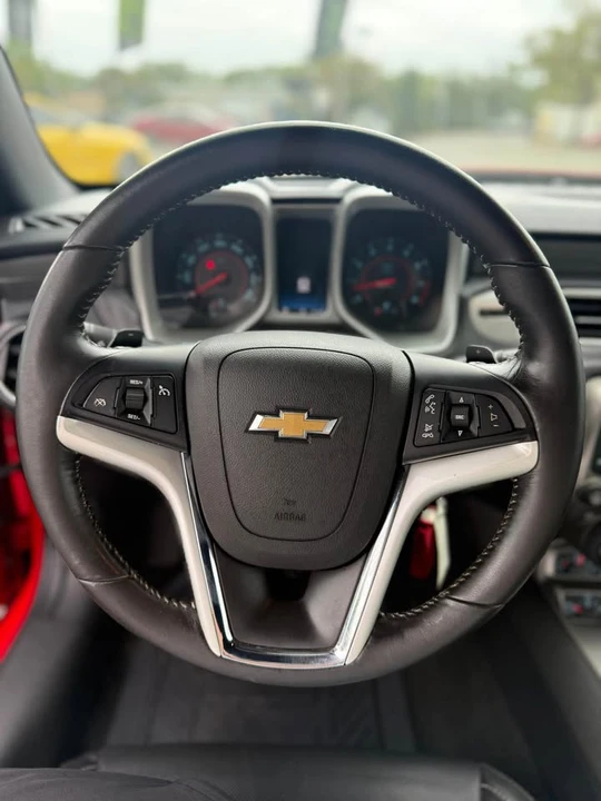 2025 Chevrolet Camaro - Image 8 of 10