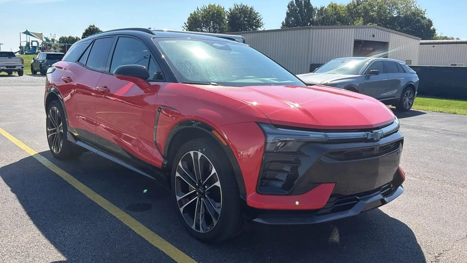 2025 Chevrolet Blazer - Image 5 of 14