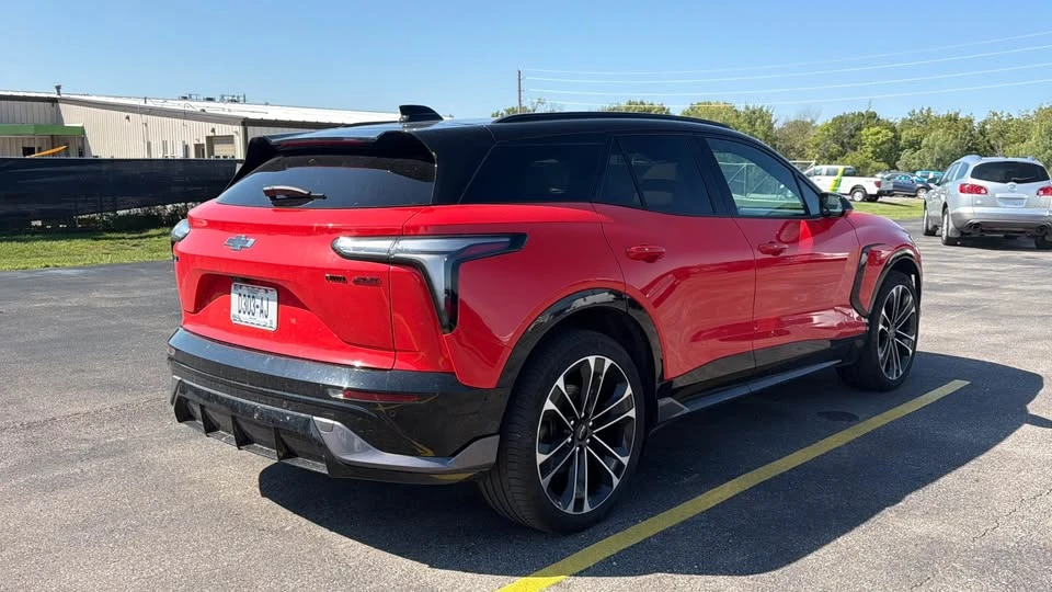 2025 Chevrolet Blazer - Image 3 of 14