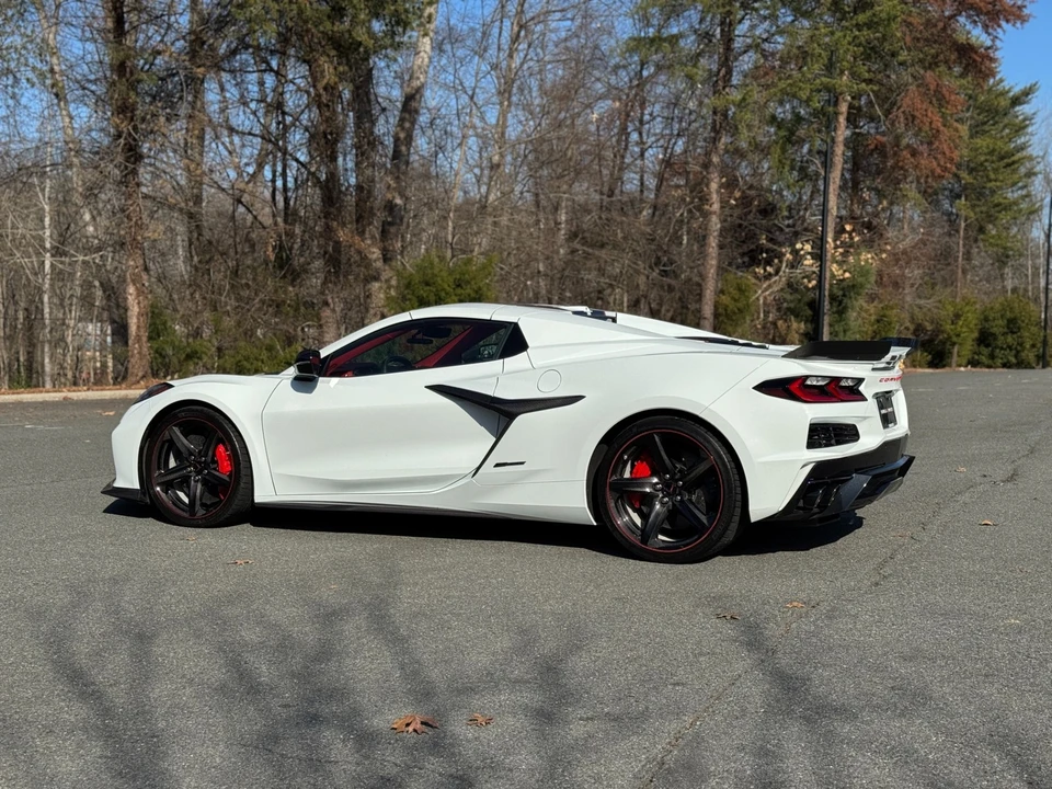 2025 Chevrolet Corvette C8 - Image 7 of 12