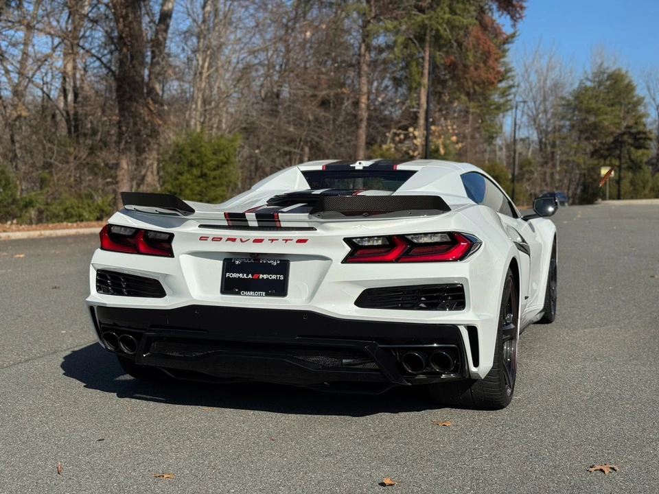 2025 Chevrolet Corvette C8 - Image 11 of 12