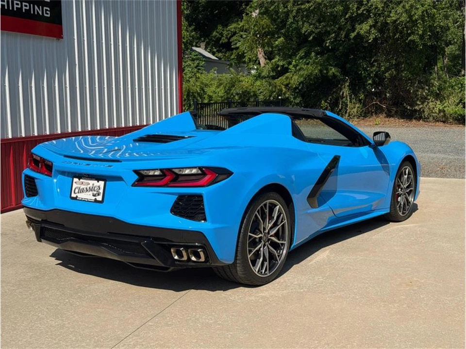 2025 Chevrolet Corvette C8 - Image 9 of 31