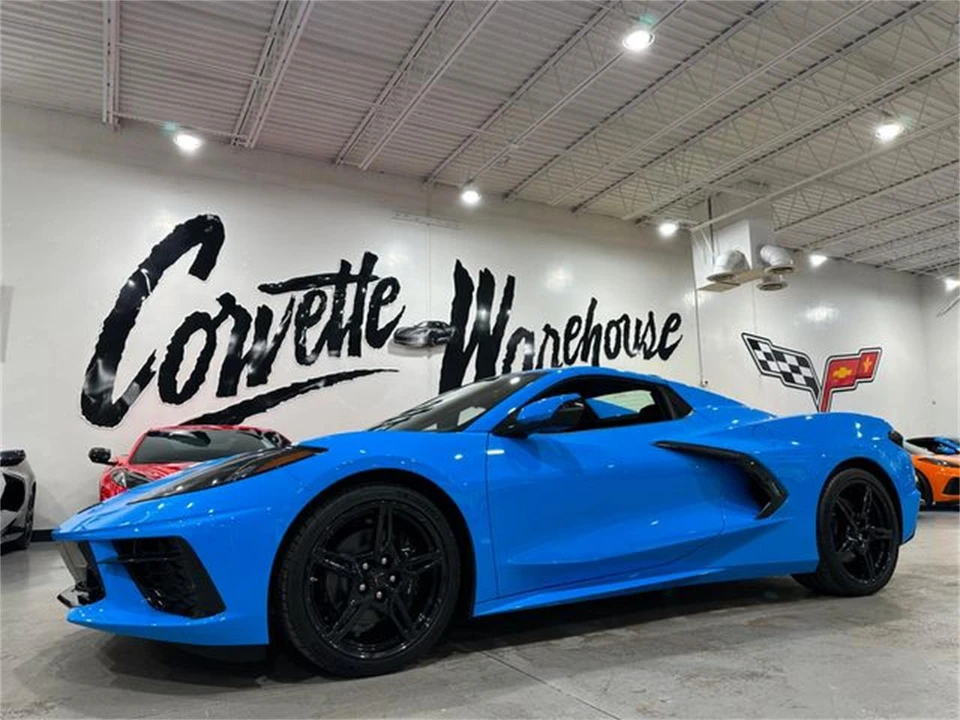2025 Chevrolet Corvette C8 - Image 14 of 30