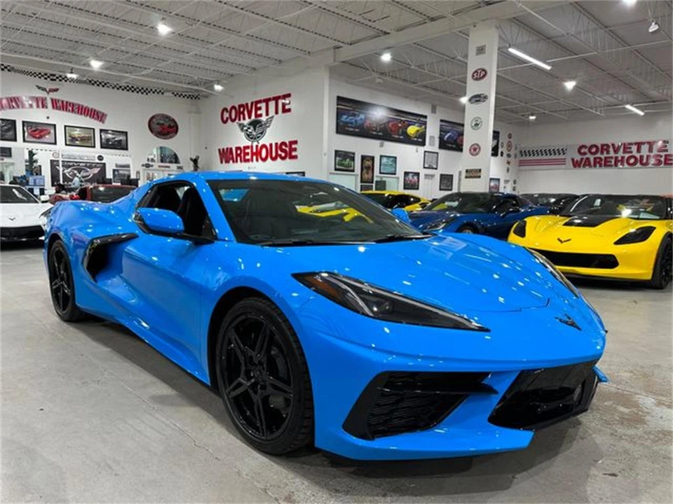 2025 Chevrolet Corvette C8 - Image 25 of 30