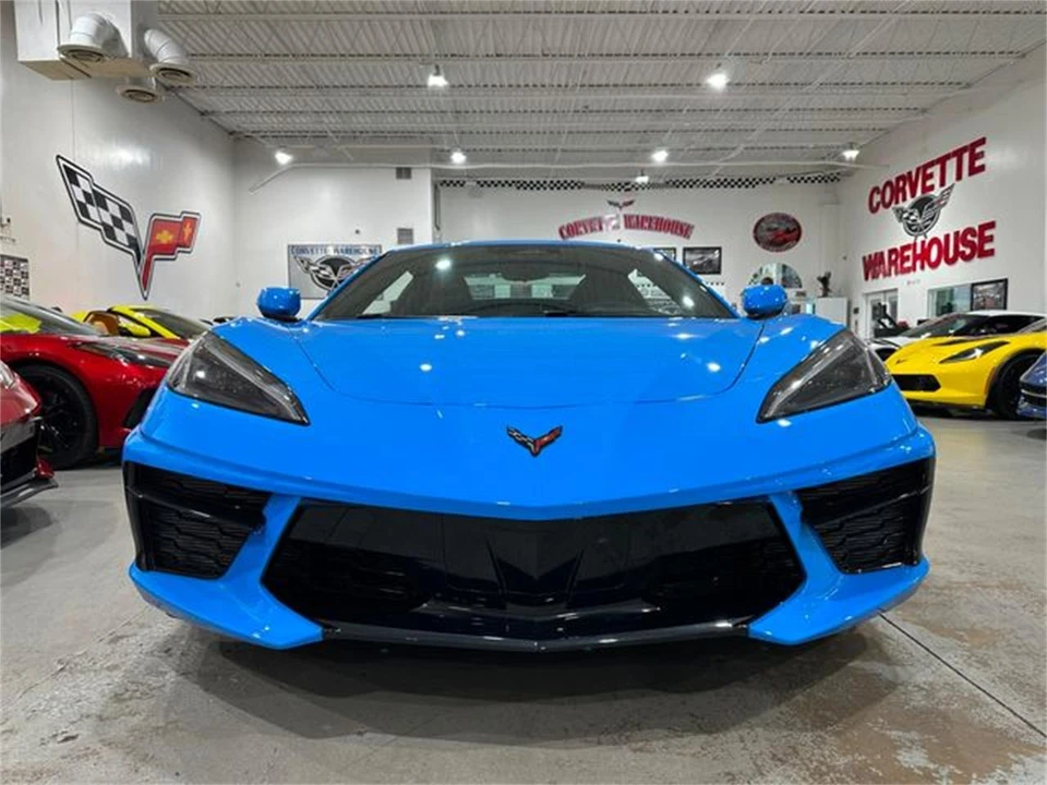 2025 Chevrolet Corvette C8 - Image 28 of 30