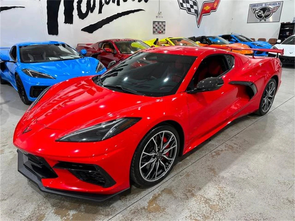 2025 Chevrolet Corvette C8 - Image 23 of 30