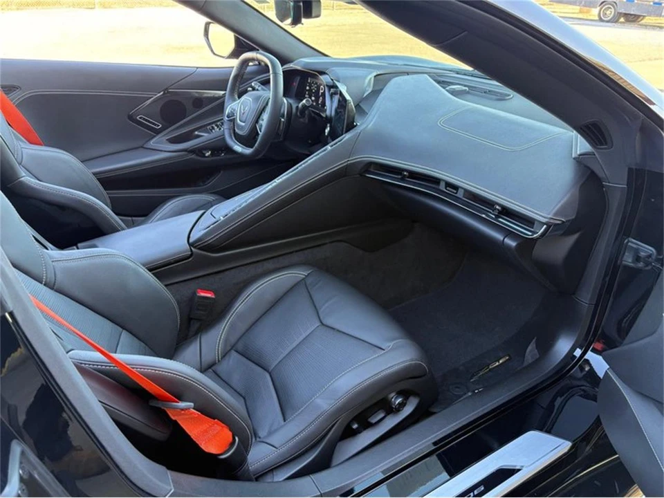 2025 Chevrolet Corvette C8 - Image 30 of 31