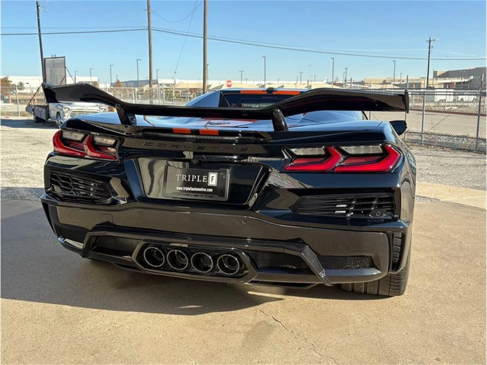 2025 Chevrolet Corvette C8 - Image 11 of 31