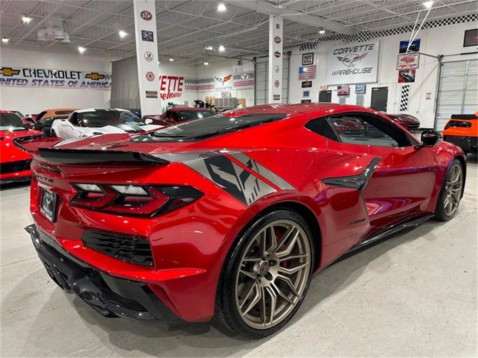 2025 Chevrolet Corvette C8 - Image 3 of 30