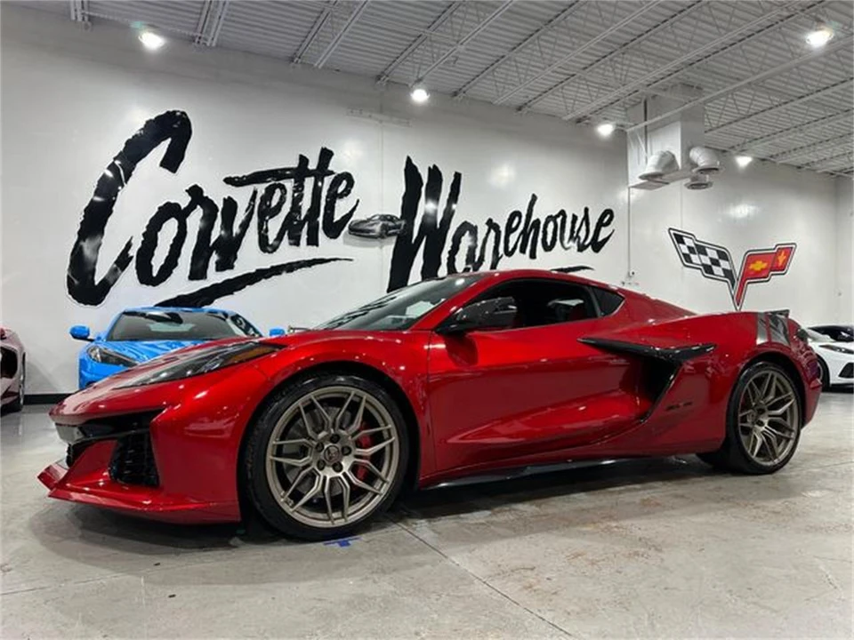 2025 Chevrolet Corvette C8 - Image 23 of 30