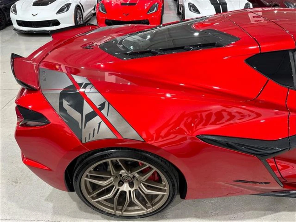 2025 Chevrolet Corvette C8 - Image 26 of 30