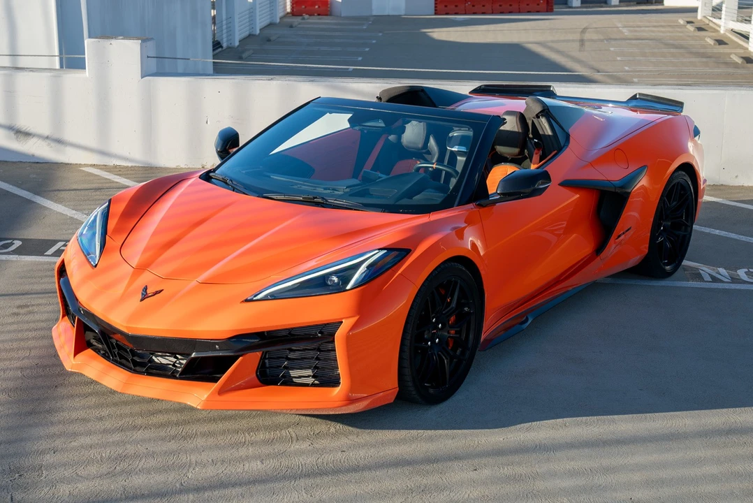 2025 Chevrolet Corvette C8 - Image 4 of 31