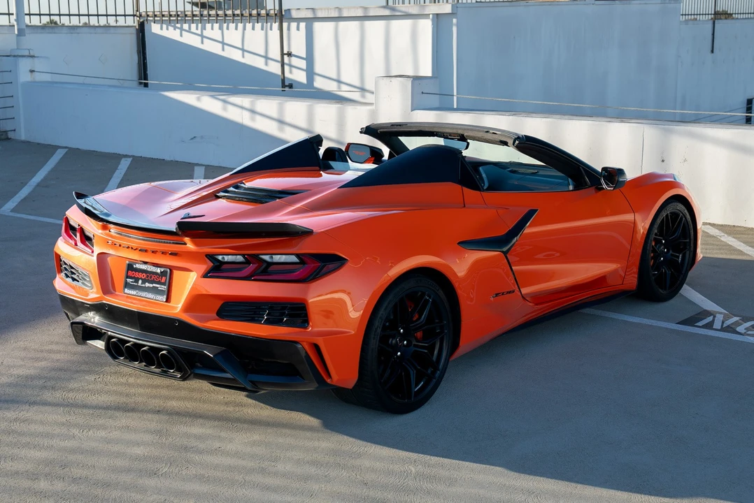 2025 Chevrolet Corvette C8 - Image 17 of 31