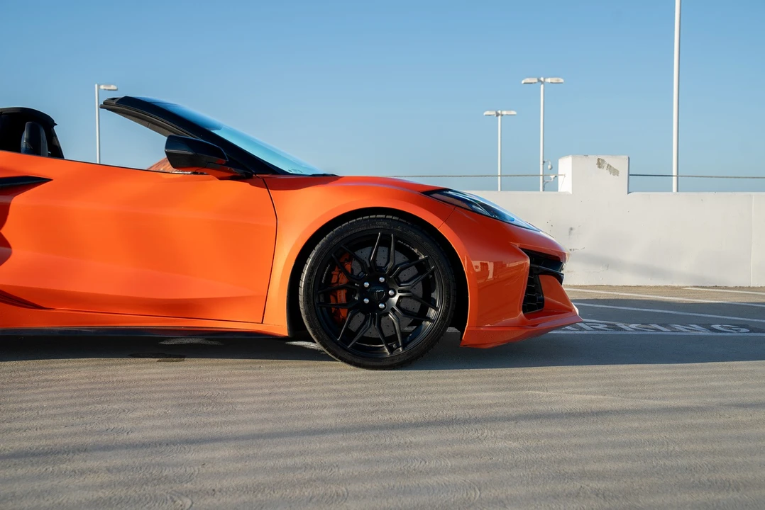 2025 Chevrolet Corvette C8 - Image 21 of 31
