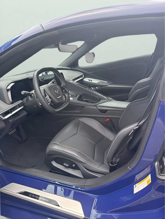 2025 Chevrolet Corvette C8 - Image 11 of 17