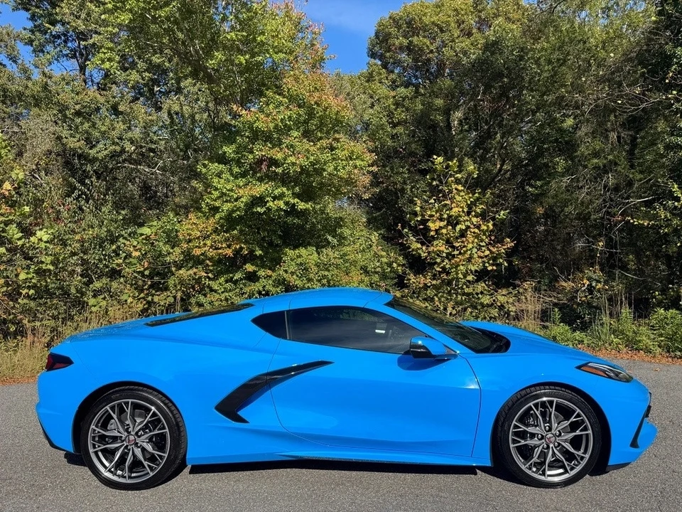 2025 Chevrolet Corvette C8 - Image 5 of 12