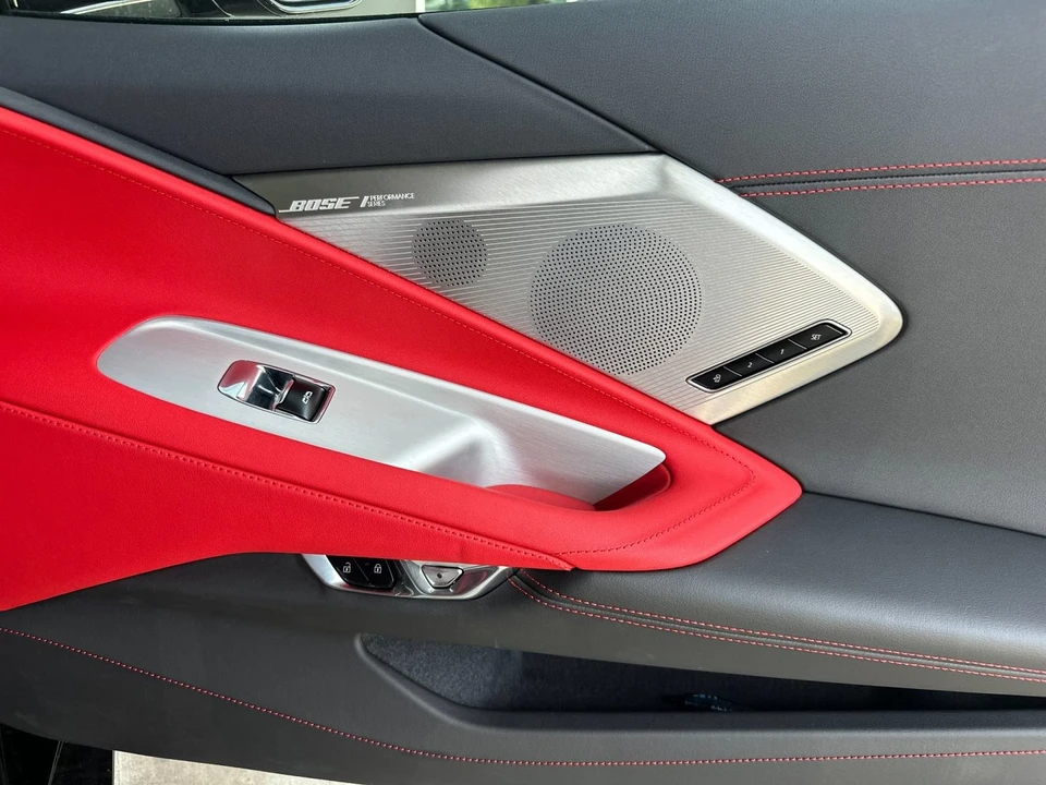 2025 Chevrolet Corvette C8 - Image 17 of 31