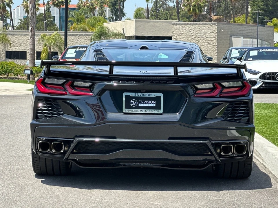 2025 Chevrolet Corvette C8 - Image 4 of 31