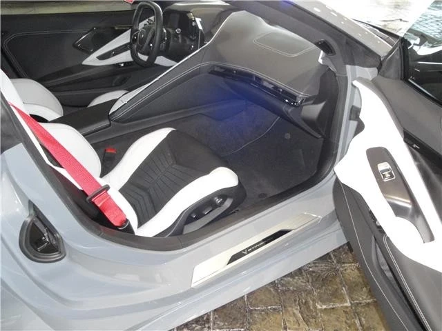 2025 Chevrolet Corvette C8 - Image 13 of 16