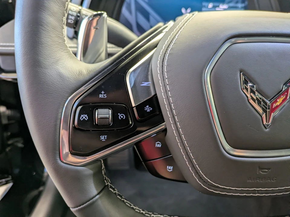 2025 Chevrolet Corvette C8 Z06 - Image 18 of 31