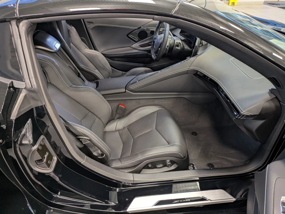 2025 Chevrolet Corvette C8 Z06 - Image 31 of 31