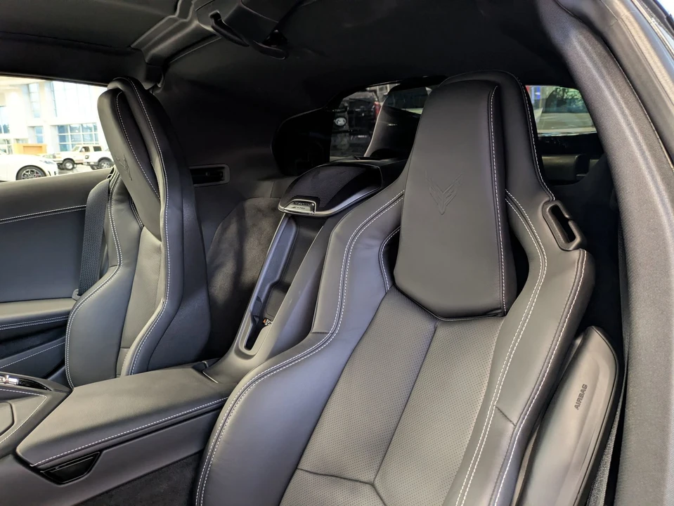 2025 Chevrolet Corvette C8 Z06 - Image 28 of 31