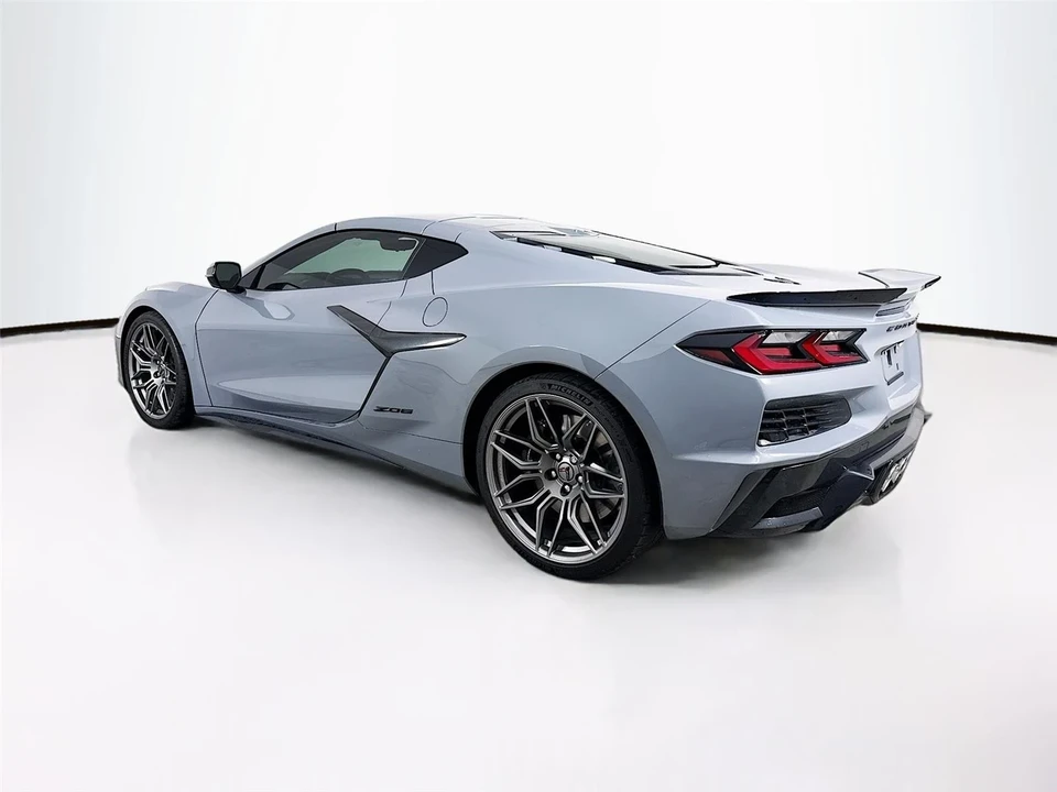 2025 Chevrolet Corvette C8 - Image 5 of 14
