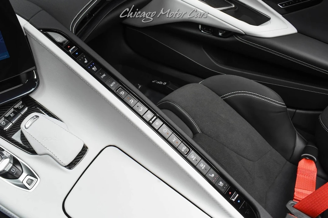 2025 Chevrolet Corvette C8 - Image 20 of 21
