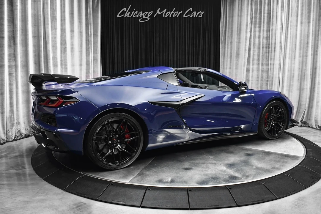 2025 Chevrolet Corvette C8 - Image 5 of 12