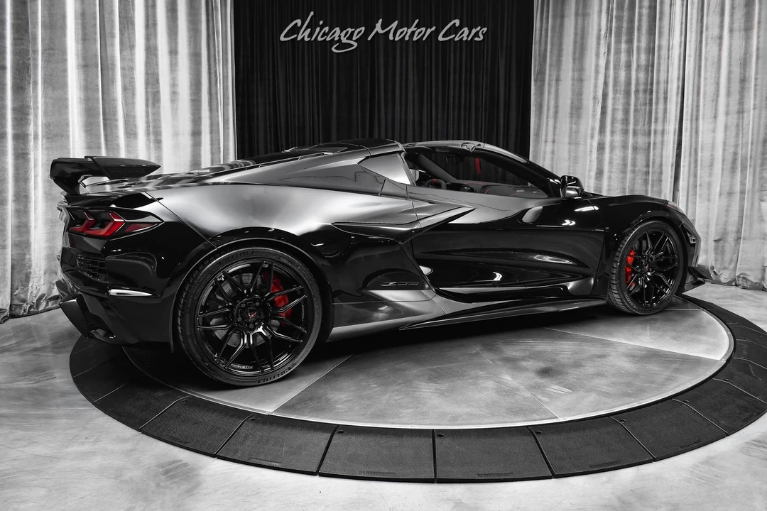 2025 Chevrolet Corvette C8 - Image 5 of 12