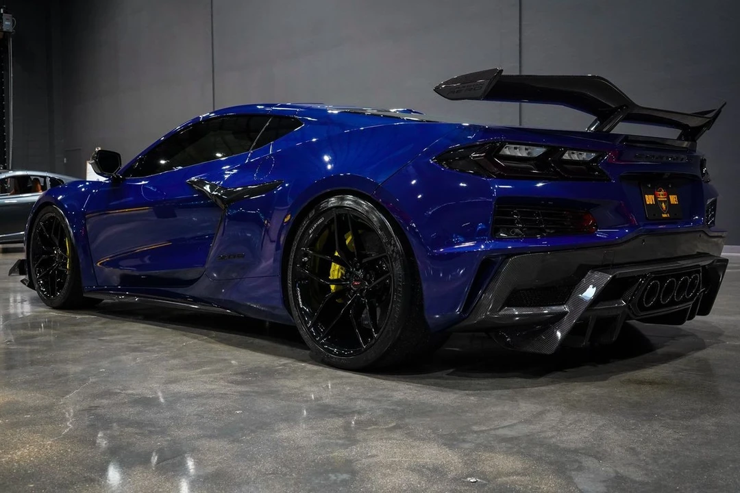 2025 Chevrolet Corvette C8 Z06 - Image 21 of 21