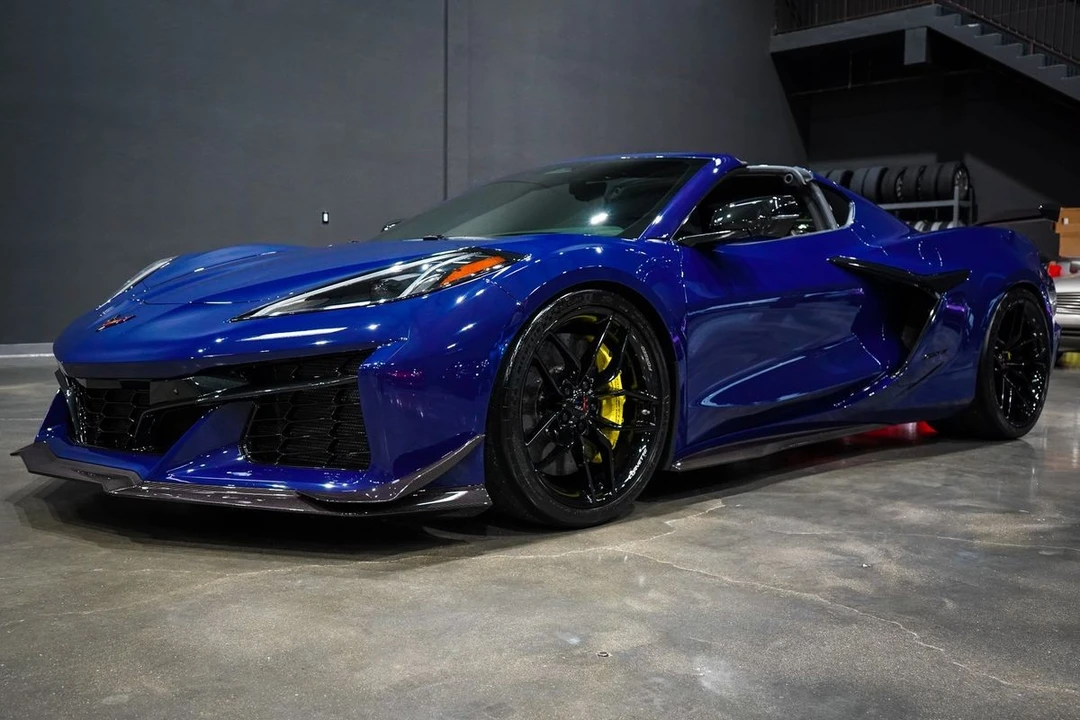 2025 Chevrolet Corvette C8 Z06 - Image 10 of 21