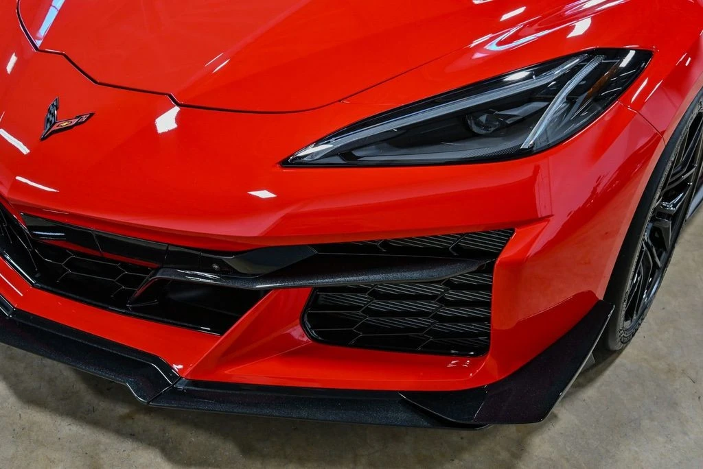 2025 Chevrolet Corvette C8 Z06 - Image 5 of 12