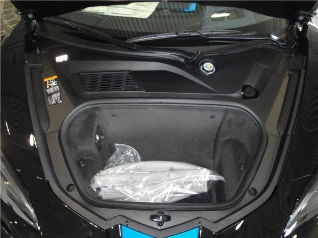 2025 Chevrolet Corvette C8 - Image 13 of 14