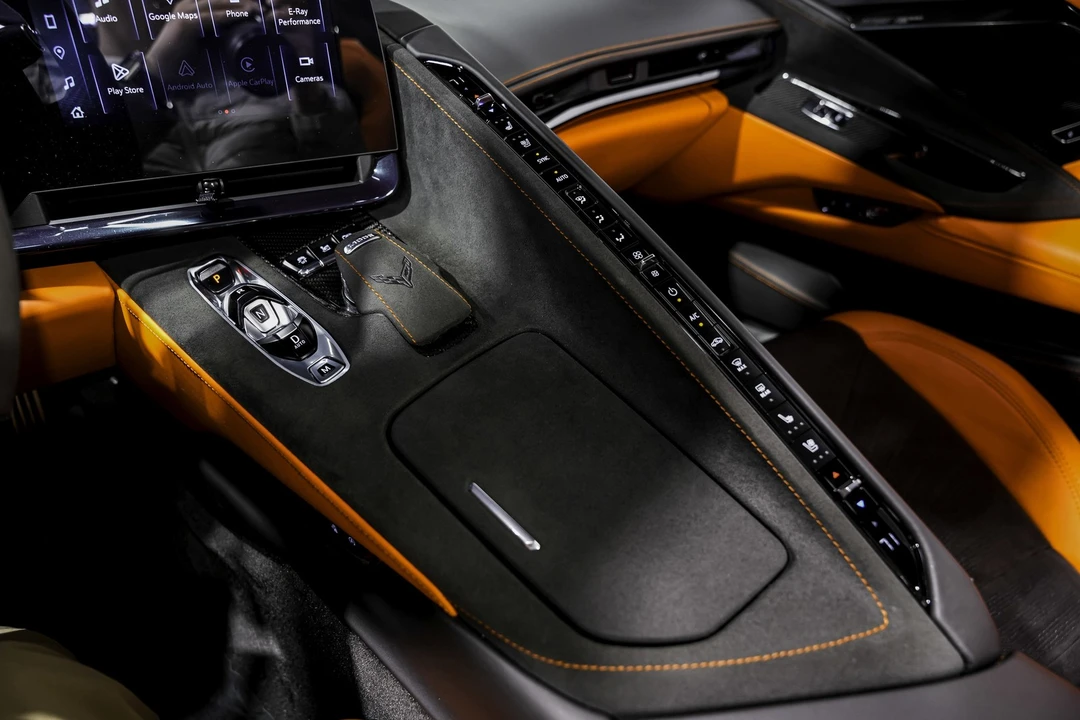 2025 Chevrolet Corvette C8 - Image 18 of 21