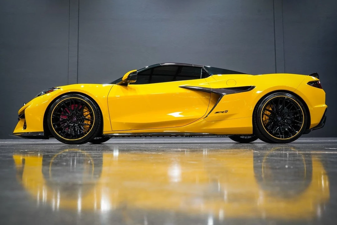 2025 Chevrolet Corvette C8 - Image 11 of 31