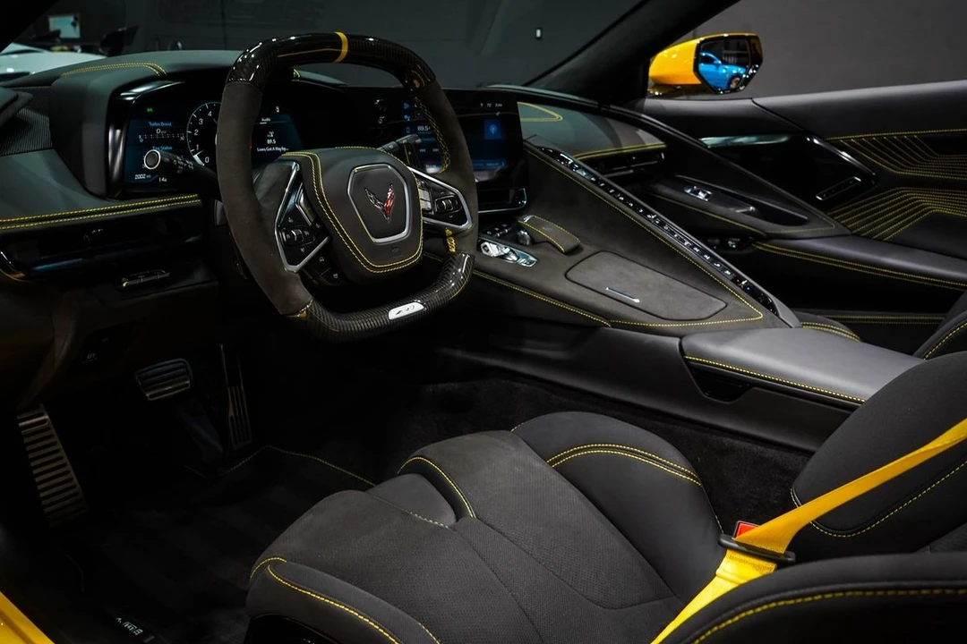 2025 Chevrolet Corvette C8 - Image 29 of 31