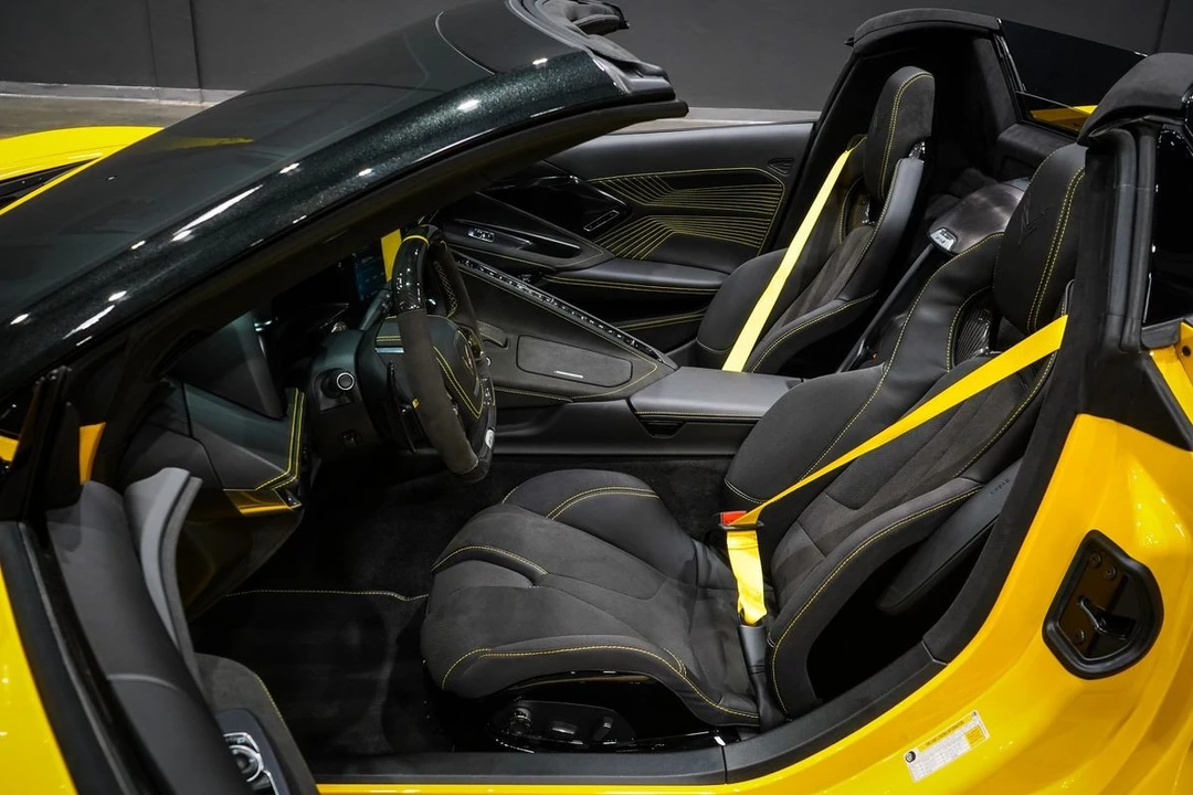 2025 Chevrolet Corvette C8 - Image 30 of 31