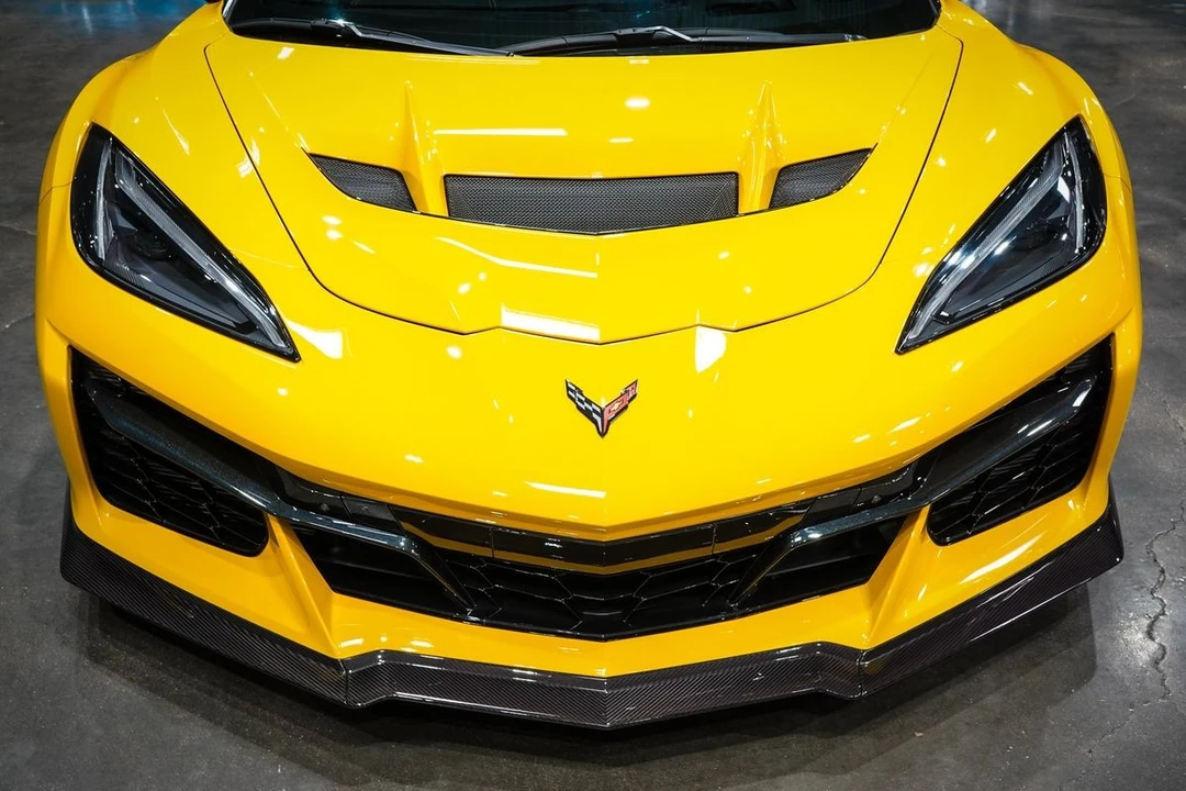 2025 Chevrolet Corvette C8 - Image 9 of 31