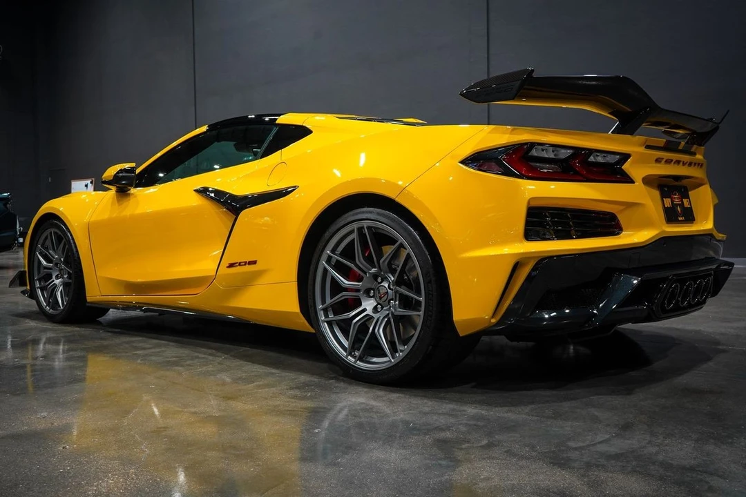 2025 Chevrolet Corvette C8 - Image 21 of 21
