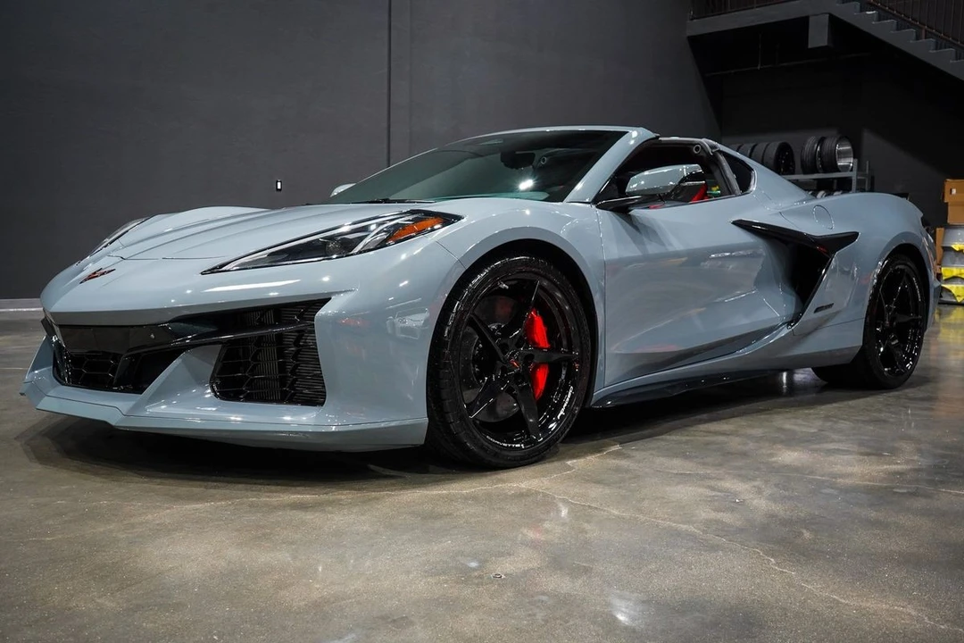 2025 Chevrolet Corvette C8 - Image 10 of 21