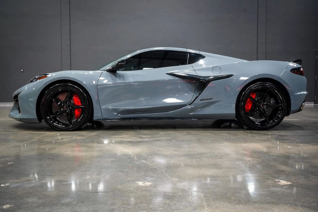 2025 Chevrolet Corvette C8 - Image 20 of 21
